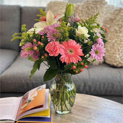 Pastel Tradition - A Florist Original – ETHEL'S THIS AND THAT, Galeton PA