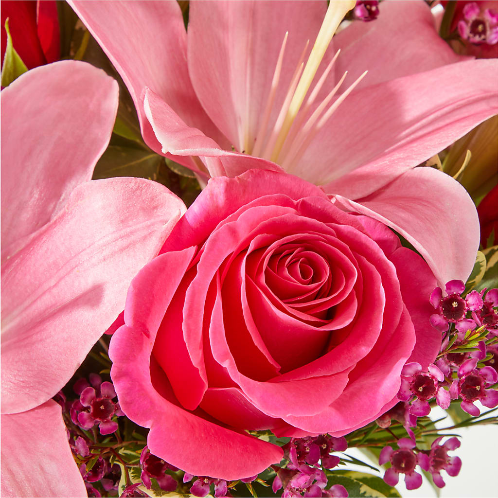 Lucky in Love Bouquet – ETHEL'S THIS AND THAT, Galeton PA