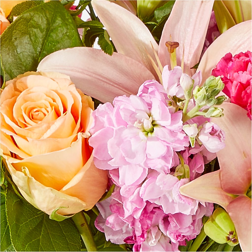 Bisous Bouquet – ETHEL'S THIS AND THAT, Galeton PA